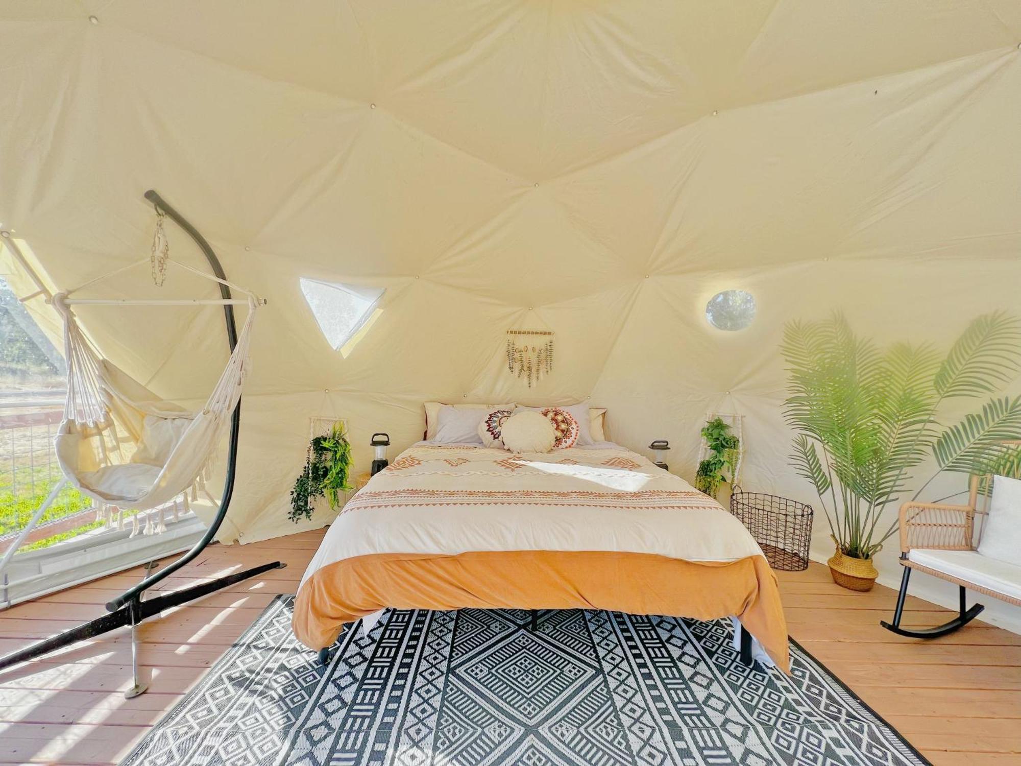 Soul Whispering Ranch Retreat Villa Upper Lake ภายนอก รูปภาพ
