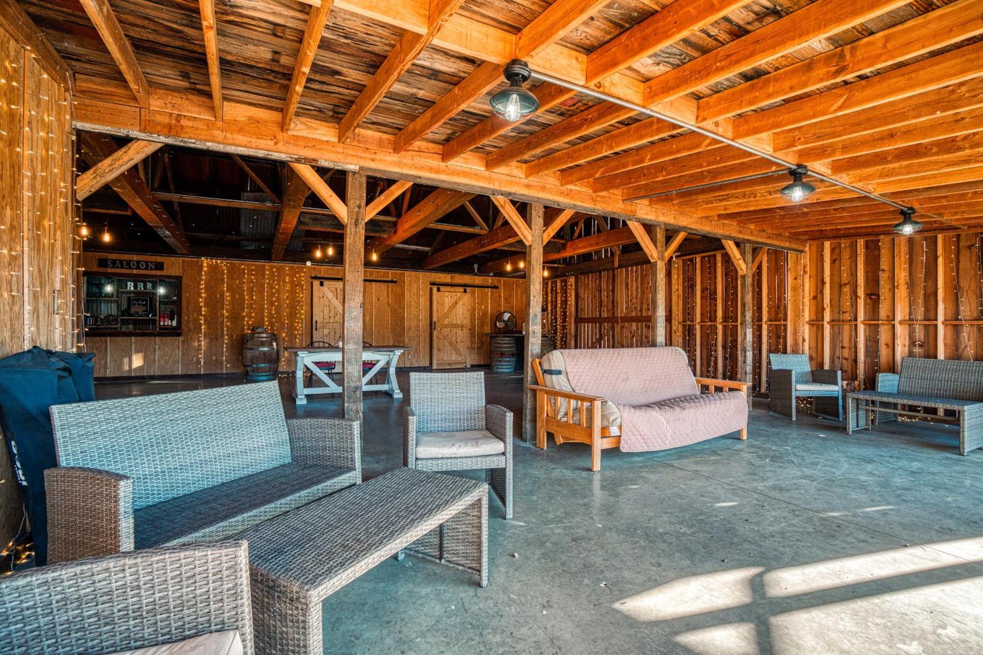 Soul Whispering Ranch Retreat Villa Upper Lake ภายนอก รูปภาพ